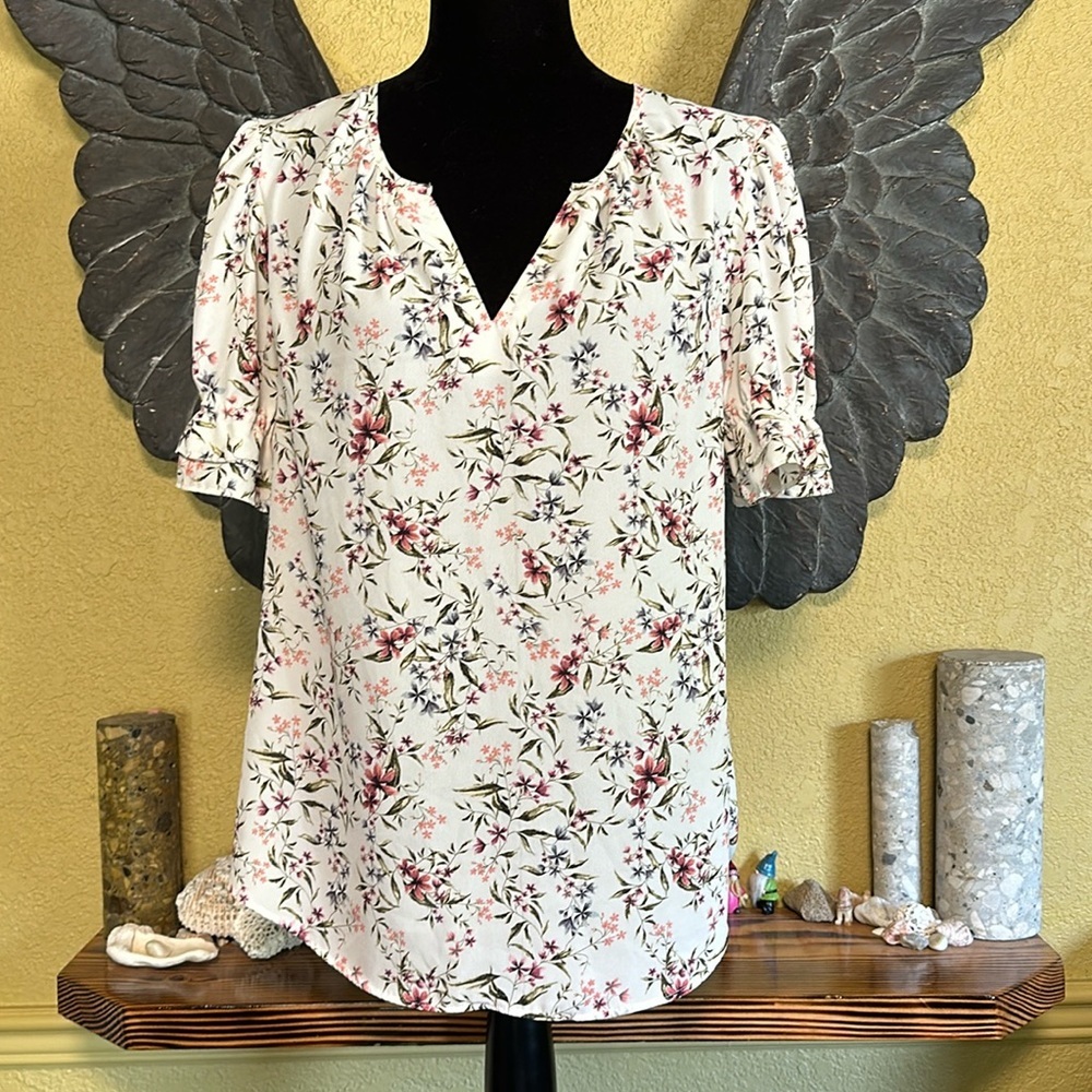 Violet & Claire Floral Tee Shirt